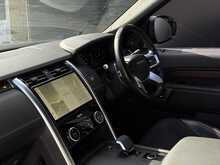 Land Rover Discovery 3.0 D300 MHEV Dynamic HSE SUV 5dr Diesel Auto 4WD Euro 6 (s/s) (300 ps) - U2007