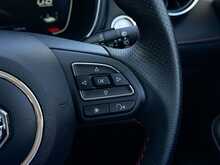 MG MG HS 1.5 T-GDI SE SUV 5dr Petrol DCT Euro 6 (s/s) (162 ps) - U2009