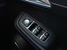 MG MG HS 1.5 T-GDI SE SUV 5dr Petrol DCT Euro 6 (s/s) (162 ps) - U2009