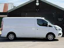 Ford Transit Custom 2.0 300 EcoBlue Limited Panel Van 5dr Diesel Auto L2 H1 Euro 6 (130 ps) - U2015