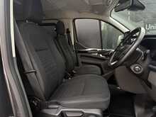 Ford Transit Custom 2.0 300 EcoBlue Limited Crew Van Double Cab 5dr Diesel Manual L2 H1 Euro 6 (s/s) (5 Seat) (170 ps) - U2022