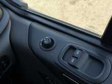 Ford Transit Custom 2.0 300 EcoBlue Limited Panel Van 5dr Diesel Auto L1 H1 Euro 6 (130 ps) - U2028