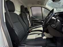 Ford Transit Custom 2.0 300 EcoBlue Limited Panel Van 5dr Diesel Manual L1 H1 Euro 6 (s/s) (130 ps) - U2029
