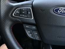 Ford EcoSport 1.0T EcoBoost GPF ST-Line SUV 5dr Petrol Manual Euro 6 (s/s) (125 ps) - U2030