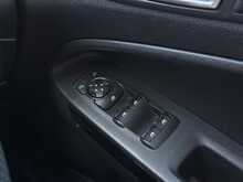 Ford EcoSport 1.0T EcoBoost GPF ST-Line SUV 5dr Petrol Manual Euro 6 (s/s) (125 ps) - U2030