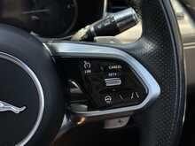 Jaguar F-PACE 2.0 D200 MHEV R-Dynamic S SUV 5dr Diesel Auto AWD Euro 6 (s/s) (204 ps) - U2032