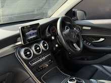 Mercedes-Benz GLC 2.1 GLC220d Sport SUV 5dr Diesel G-Tronic 4MATIC Euro 6 (s/s) (170 ps) - U2033