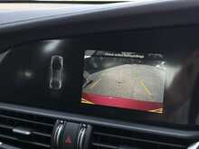 Alfa Romeo Giulia 2.9 V6 Bi-Turbo Quadrifoglio Saloon 4dr Petrol GPF Auto Euro 6 (s/s) (510 ps) - U2037