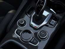 Alfa Romeo Giulia 2.9 V6 Bi-Turbo Quadrifoglio Saloon 4dr Petrol GPF Auto Euro 6 (s/s) (510 ps) - U2037