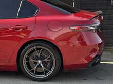 Alfa Romeo Giulia 2.9 V6 Bi-Turbo Quadrifoglio Saloon 4dr Petrol GPF Auto Euro 6 (s/s) (510 ps) - U2037