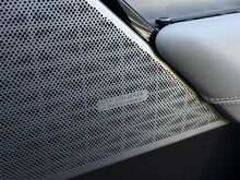 Land Rover Range Rover Velar 2.0 D200 MHEV R-Dynamic SE SUV 5dr Diesel Auto 4WD Euro 6 (s/s) (204 ps) - U2050