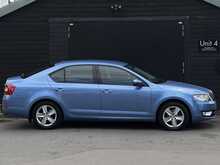 Skoda Octavia 2.0 TDI SE Business Hatchback 5dr Diesel Manual Euro 6 (s/s) (150 ps) - U2054