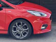 Ford Fiesta 1.0T EcoBoost GPF ST-Line Hatchback 3dr Petrol Manual Euro 6 (s/s) (100 ps) - U2056