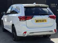 Mitsubishi Outlander 2.4h TwinMotor 13.8kWh Exceed SUV 5dr Petrol Plug-in Hybrid CVT 4WD Euro 6 (s/s) (224 ps) - U2058