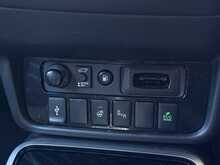 Mitsubishi Outlander 2.4h TwinMotor 13.8kWh Exceed SUV 5dr Petrol Plug-in Hybrid CVT 4WD Euro 6 (s/s) (224 ps) - U2058