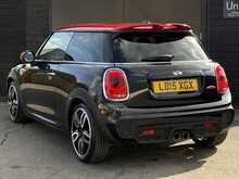 MINI Hatch 2.0 John Cooper Works Hatchback 3dr Petrol Auto Euro 6 (s/s) (231 ps) - U2062
