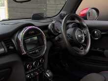 MINI Hatch 2.0 John Cooper Works Hatchback 3dr Petrol Auto Euro 6 (s/s) (231 ps) - U2062