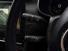 MG MG ZS 1.5 VTi-TECH Exclusive SUV 5dr Petrol Manual Euro 6 (s/s) (106 ps) - U2071
