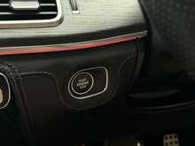 Mercedes-Benz GLE 2.0 GLE350de 31.2kWh AMG Line (Premium) SUV 5dr Diesel Plug-in Hybrid G-Tronic 4MATIC Euro 6 (s/s) - U2073