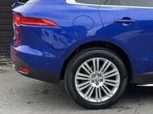 Jaguar F-PACE 2.0 P250i Portfolio SUV 5dr Petrol Auto AWD Euro 6 (s/s) (250 ps) - U2074