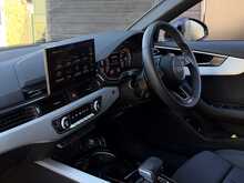 Audi A4 Avant 2.0 TFSI 35 S line Estate 5dr Petrol S Tronic Euro 6 (s/s) (150 ps) - U2076