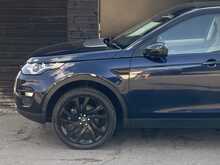 Land Rover Discovery Sport 2.0 TD4 HSE Black SUV 5dr Diesel Auto 4WD Euro 6 (s/s) (180 ps) - U2078