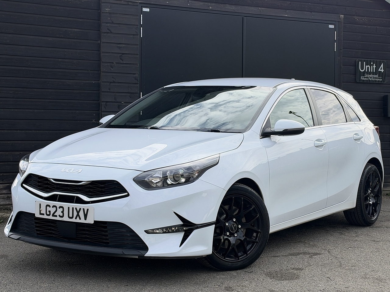 2023 KIA Ceed