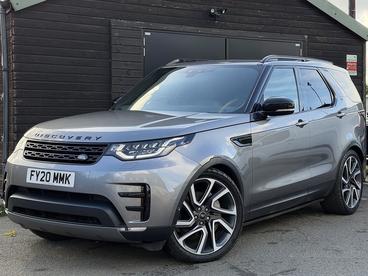 2020 Land Rover Discovery