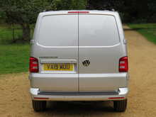 Volkswagen Transporter BiTDI T32 BlueMotion Tech Highline