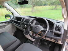 Volkswagen Transporter BiTDI T32 BlueMotion Tech Highline