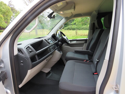 2.0 BiTDI 204 PS T32 BlueMotion Tech Highline Crew Van Double Cab 5dr Diesel DSG FWD LWB Euro 6 (s/s) (204 ps)
