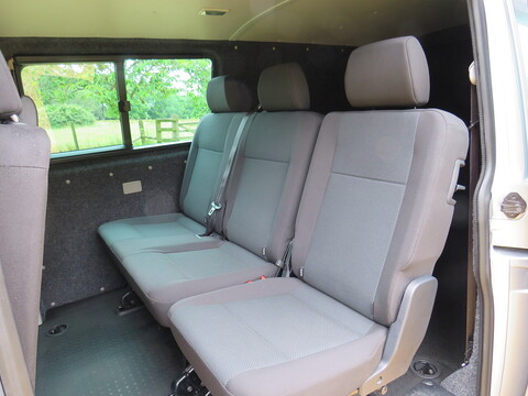 2.0 BiTDI 204 PS T32 BlueMotion Tech Highline Crew Van Double Cab 5dr Diesel DSG FWD LWB Euro 6 (s/s) (204 ps)
