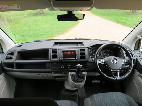2.0 BiTDI 204 PS T32 BlueMotion Tech Highline Crew Van Double Cab 5dr Diesel DSG FWD LWB Euro 6 (s/s) (204 ps)