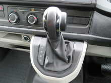 Volkswagen Transporter BiTDI T32 BlueMotion Tech Highline