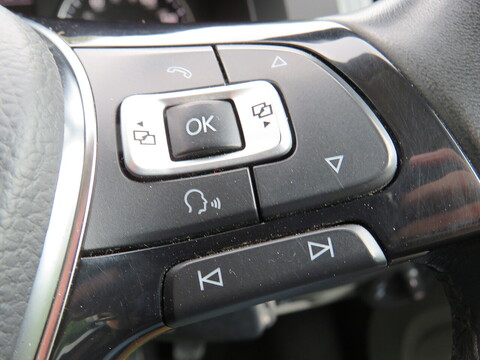 2.0 BiTDI 204 PS T32 BlueMotion Tech Highline Crew Van Double Cab 5dr Diesel DSG FWD LWB Euro 6 (s/s) (204 ps)