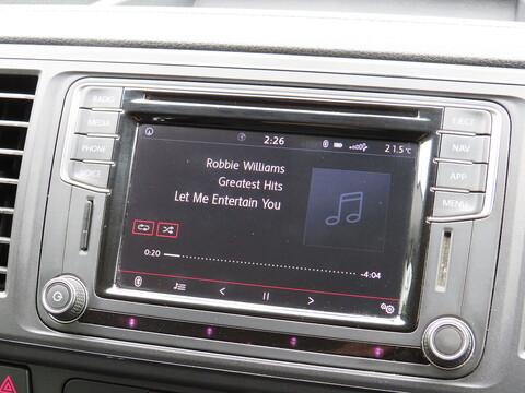 2.0 BiTDI 204 PS T32 BlueMotion Tech Highline Crew Van Double Cab 5dr Diesel DSG FWD LWB Euro 6 (s/s) (204 ps)