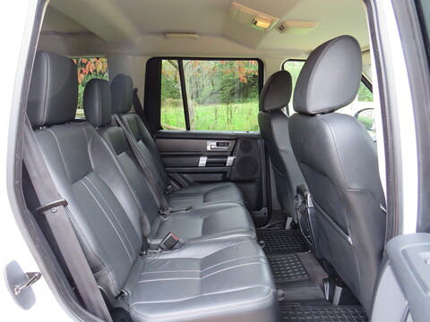 3.0 SD V6 SE SUV 5dr Diesel Auto 4WD Euro 6 (s/s) (256 bhp)