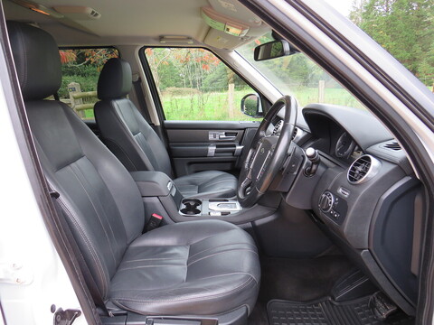 3.0 SD V6 SE SUV 5dr Diesel Auto 4WD Euro 6 (s/s) (256 bhp)