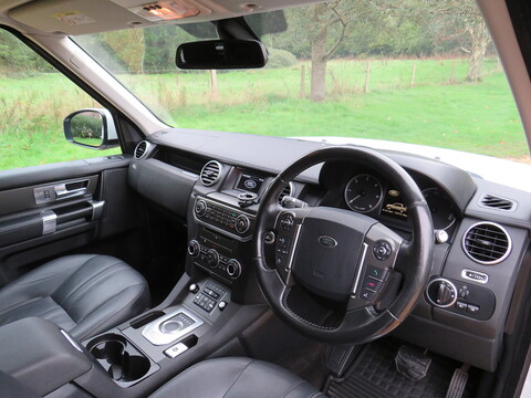 3.0 SD V6 SE SUV 5dr Diesel Auto 4WD Euro 6 (s/s) (256 bhp)