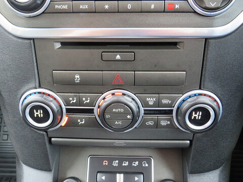 3.0 SD V6 SE SUV 5dr Diesel Auto 4WD Euro 6 (s/s) (256 bhp)