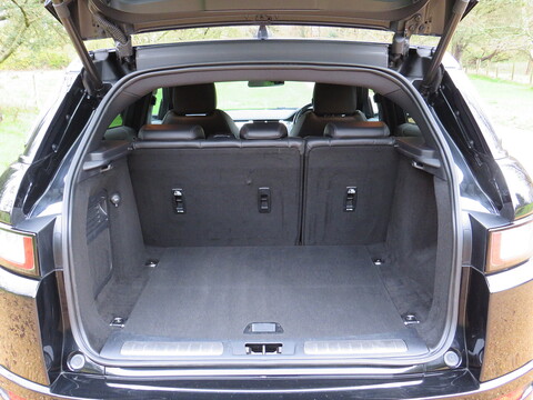 2.0 TD4 HSE Dynamic SUV 5dr Diesel Auto 4WD Euro 6 (s/s) (180 ps)