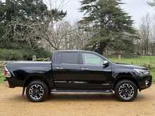 Toyota Hilux D-4D Invincible X