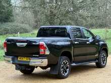 Toyota Hilux D-4D Invincible X