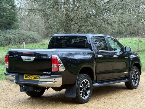 2.4 D-4D Invincible X Pickup Double Cab 4dr Diesel Manual 4WD Euro 6 (s/s) (TSS, 3.5t) (150 ps)
