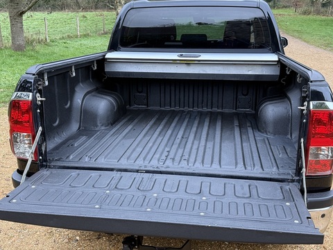 2.4 D-4D Invincible X Pickup Double Cab 4dr Diesel Manual 4WD Euro 6 (s/s) (TSS, 3.5t) (150 ps)