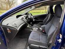 Honda Civic i-VTEC SE