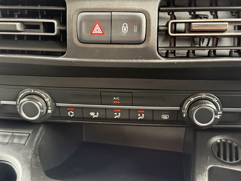 1.5 Turbo D BlueInjection Energy MPV 5dr Diesel Manual Euro 6 (s/s) (7 Seat) (100 ps)