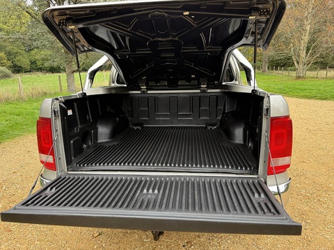 2.0 BiTDI BlueMotion Tech Highline Pickup Double Cab 4dr Diesel Auto 4Motion Euro 5 (s/s) (180 ps)