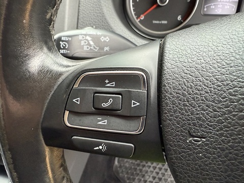 2.0 BiTDI BlueMotion Tech Highline Pickup Double Cab 4dr Diesel Auto 4Motion Euro 5 (s/s) (180 ps)