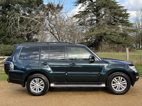 3.2 DI-DC SG3 SUV 5dr Diesel Auto 4WD Euro 6 LWB (187 ps)